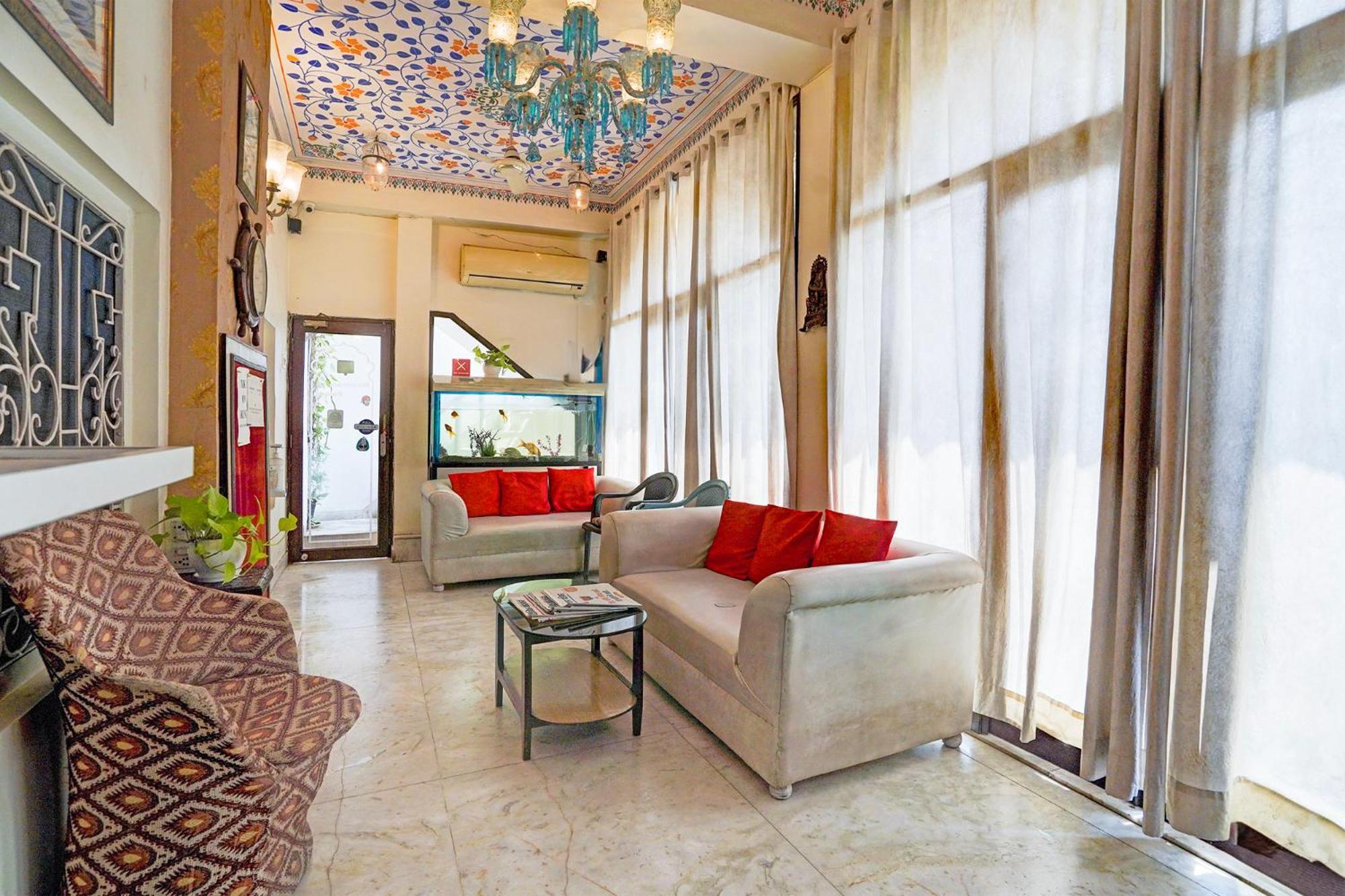 Hotel Mandiram Palace Udaipur Exterior photo
