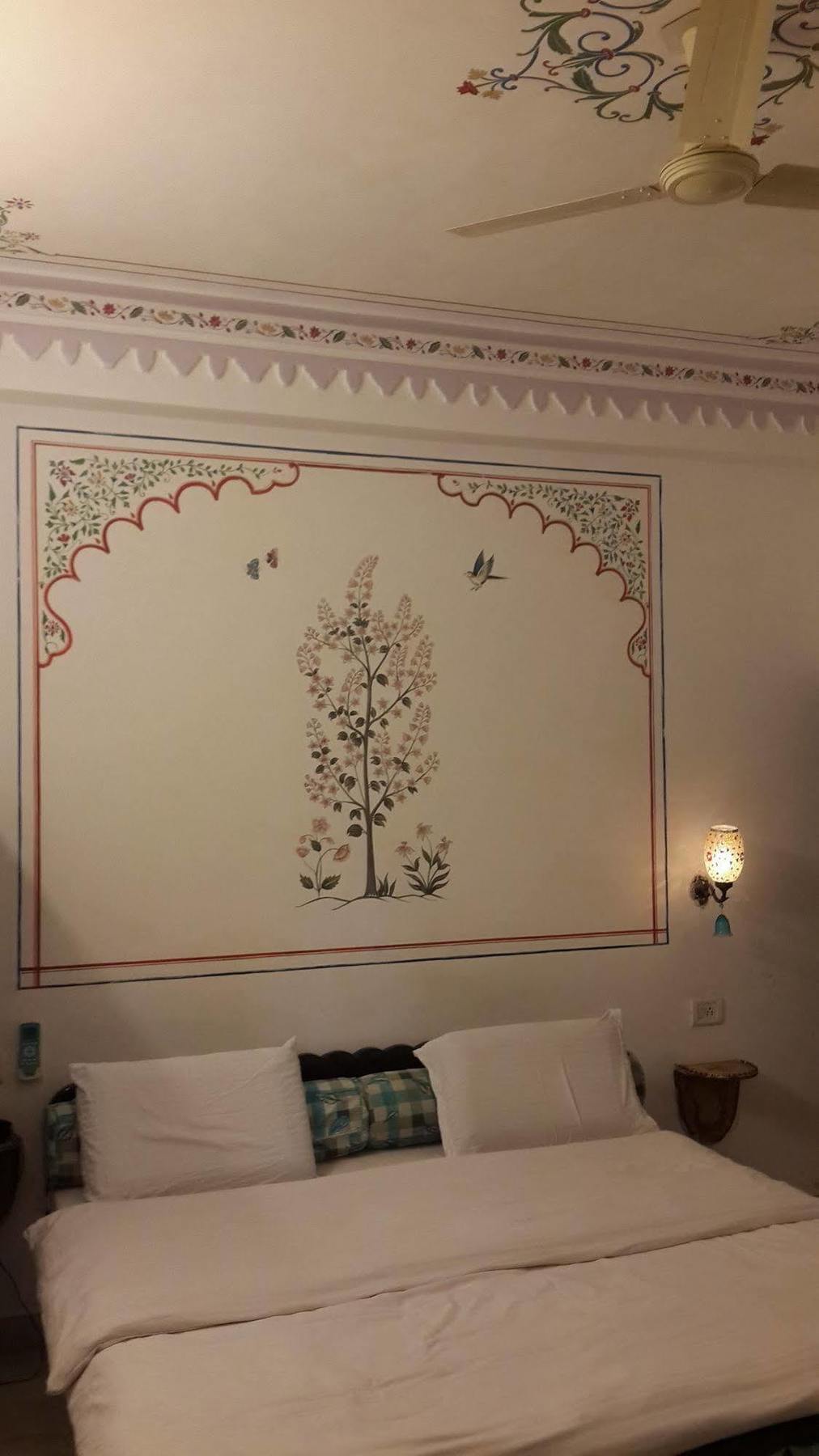 Hotel Mandiram Palace Udaipur Exterior photo